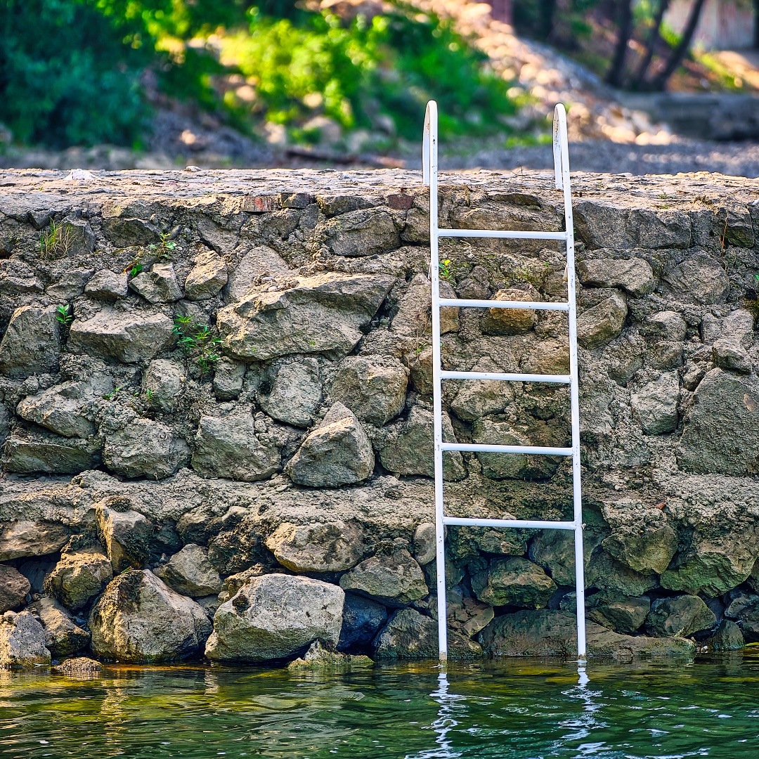 Click to enlarge the photograph Photo 14 from Igor Maric's photography collection